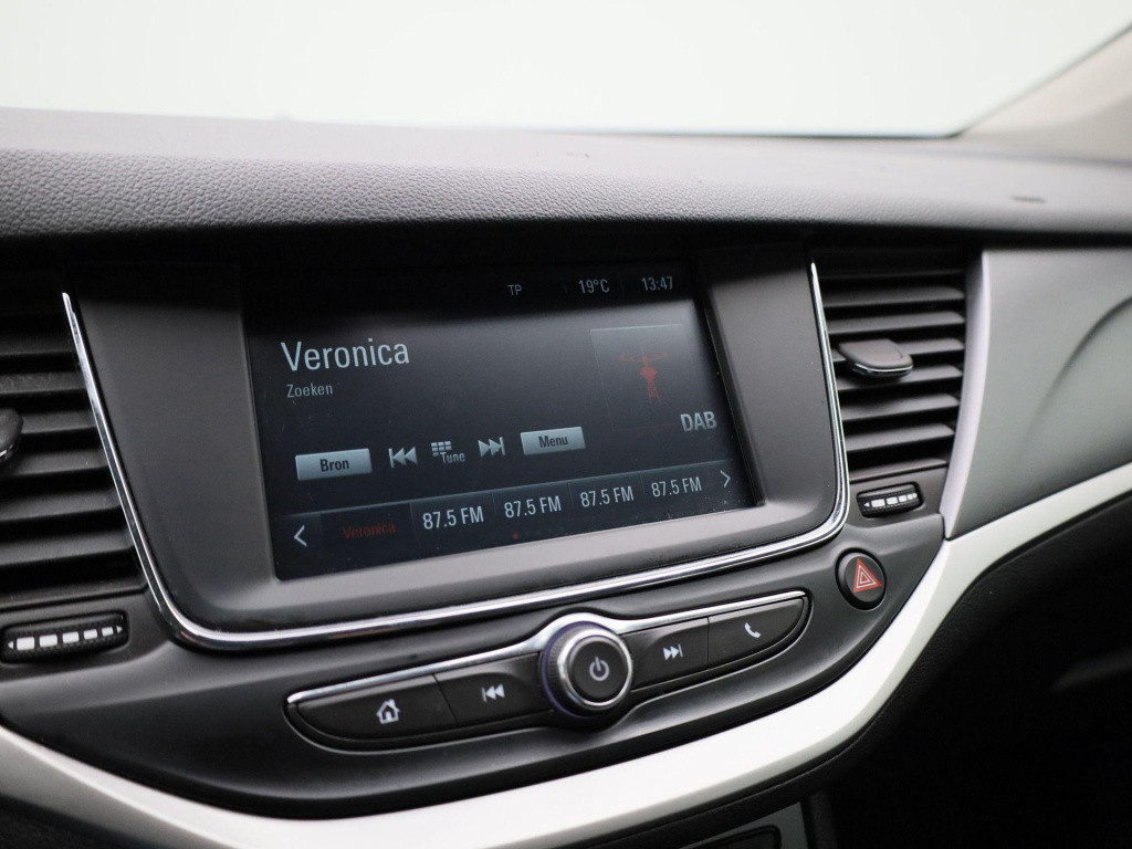 Opel Astra sports tourer 1.2 edition | navigatie | trekhaak | parkeersensor