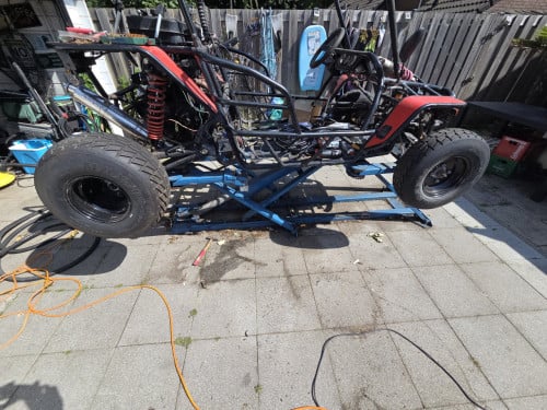 Buggy gsmoon met kenteken