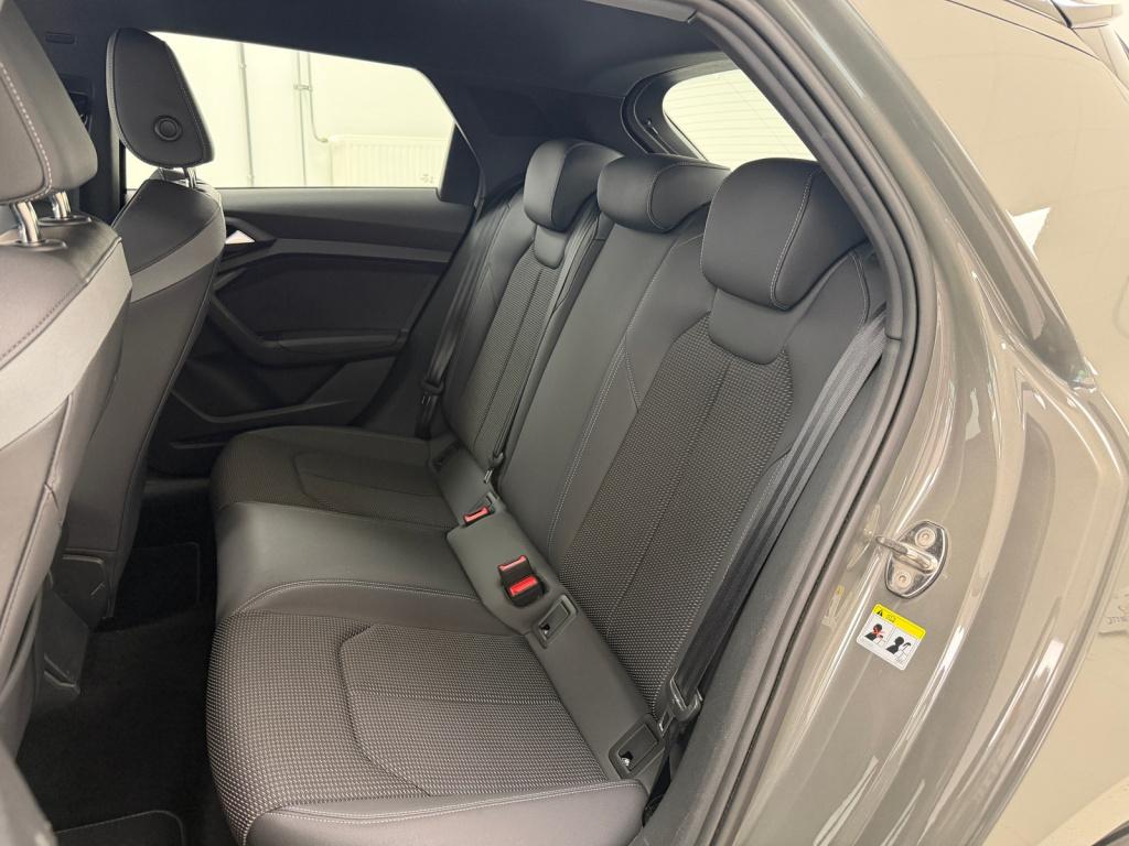 Audi A1 Sportback 35 tfsi s line | chronosgrey | keyless entry | led koplam