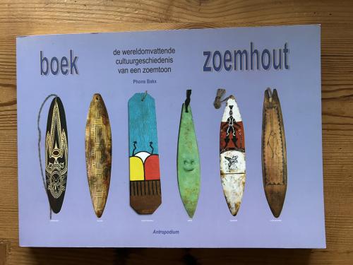 Boek : Zoemhout