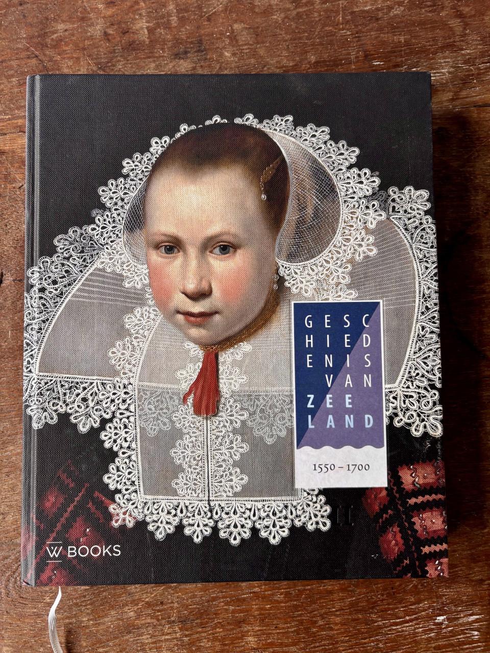 4 boeken De Geschiedenis van Zeeland in cassette