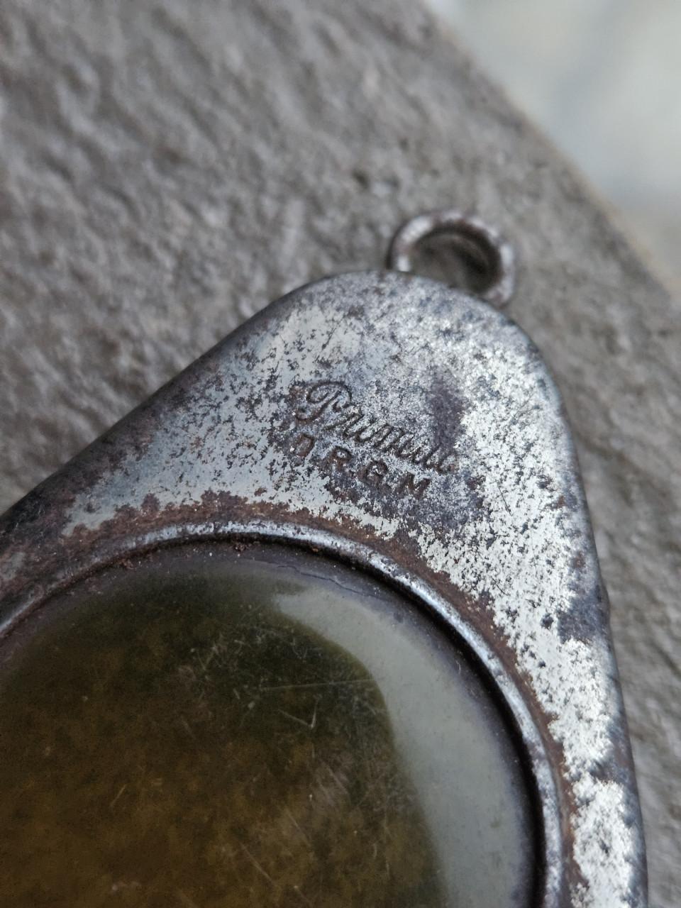 Antieke oude junghans zakhorloge met een gemerkte koker...