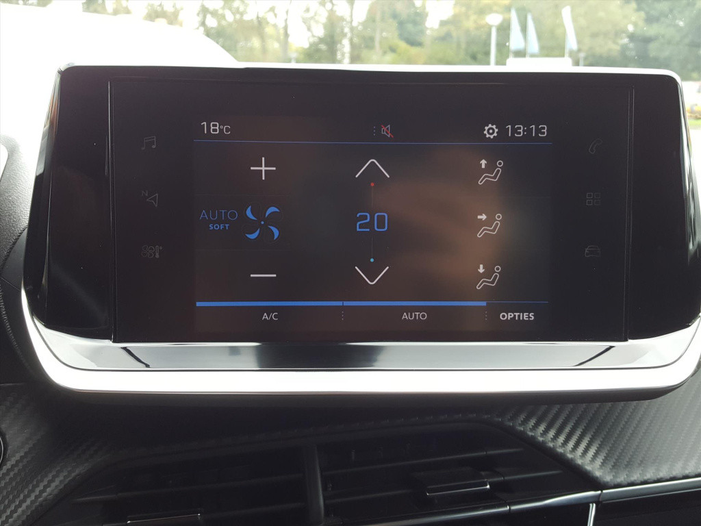 Peugeot 2008 allure pack 1.2 pt-130pk trekhaak | apple carplay & android au