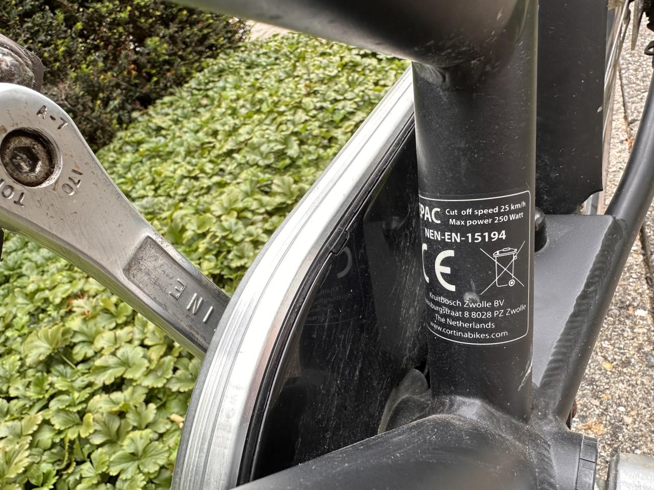 Te koop: Dames Elektrische Stadsfiets (57 cm) Cortina E-U4