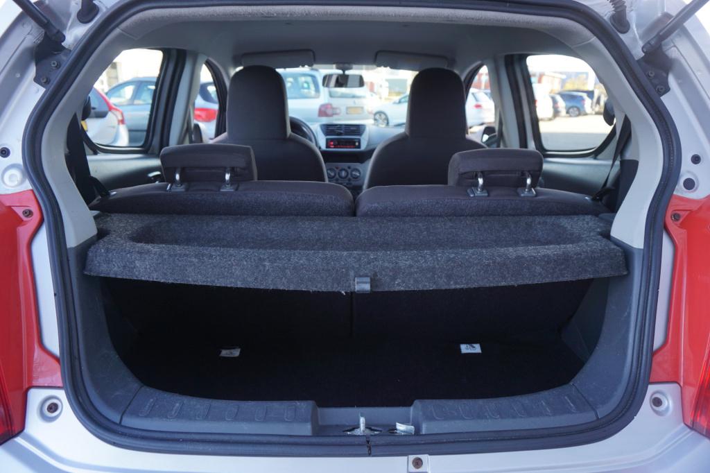 Nissan Pixo 1.0 look airco / elektr. ramen / lm velgen / nap