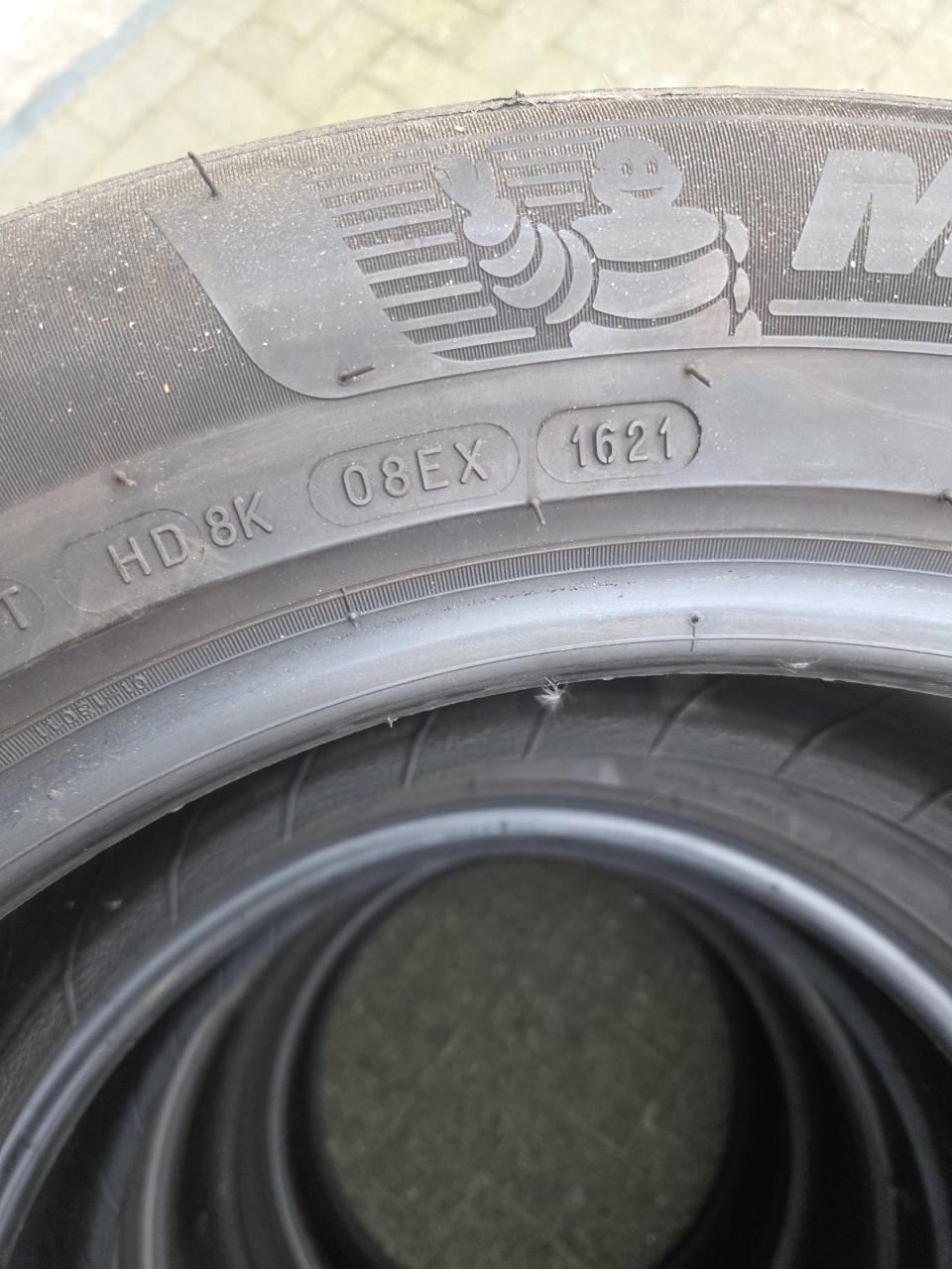 225-55-17 Michelin 5.5MM