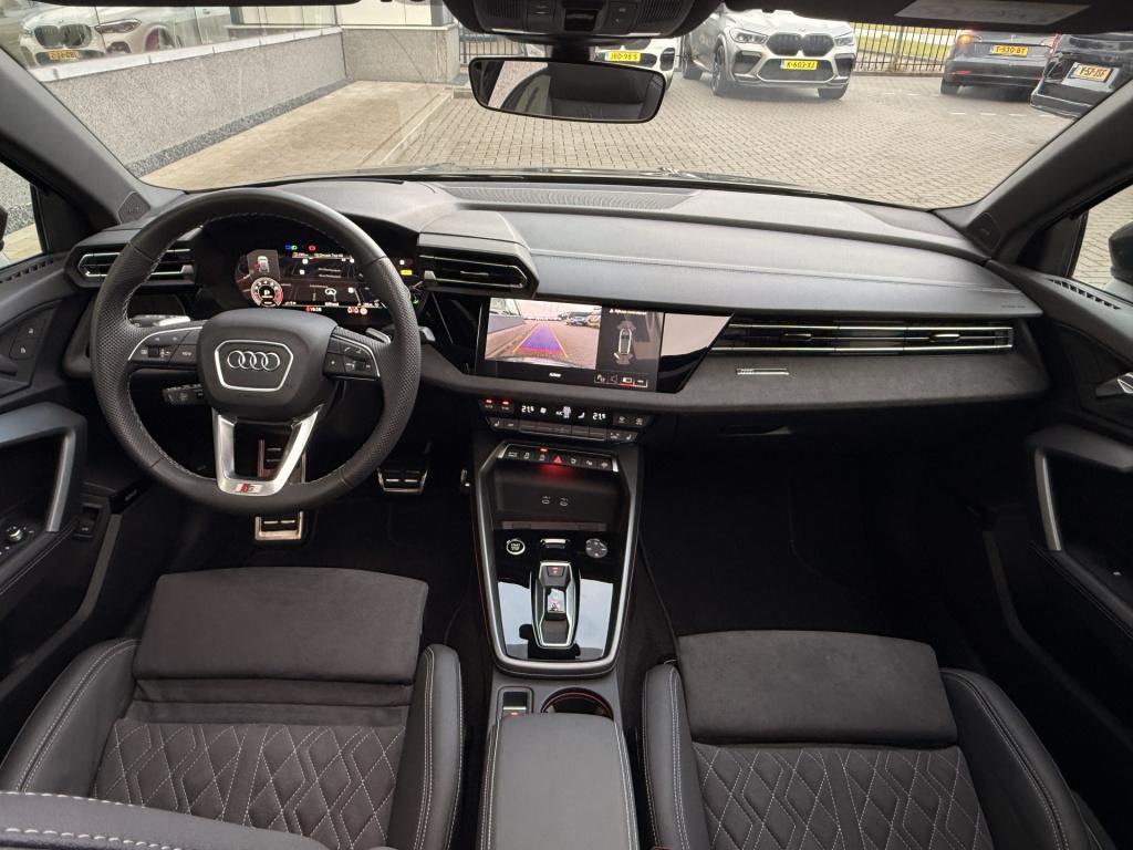 Audi A3 sportback 35 tfsi s edition | pano | sonos | alcantara | head-up | 