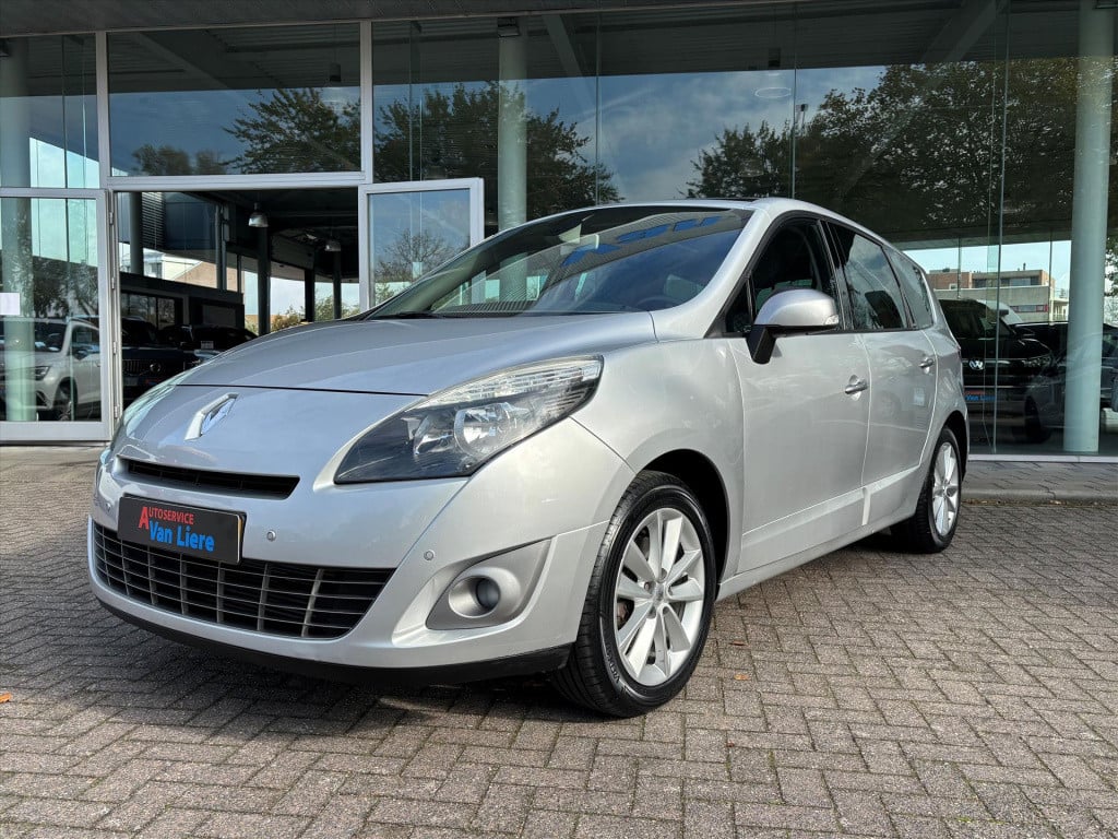 Renault Grand Scenic tce 130 7 persoons expression| schuifdak|trekhaak|rijk