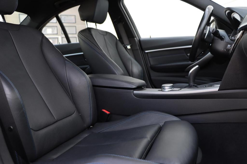 BMW 3-serie 320i edition m sport shadow executive 184pk