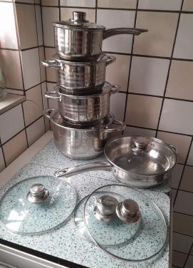 Pannenset Stella (rvs inductie )+  bak/braadpan+ overige pannen v.a.€2,00