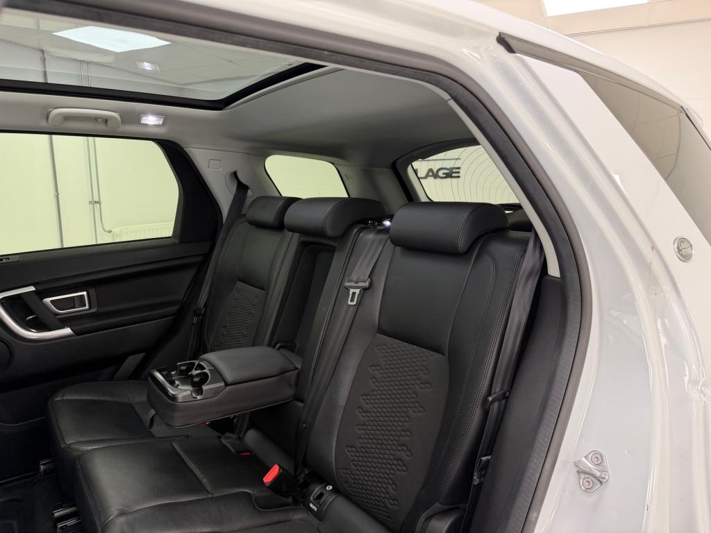 Land Rover Discovery 2.0 si4 hse dynamic | trekhaak | panoramadak | meridia
