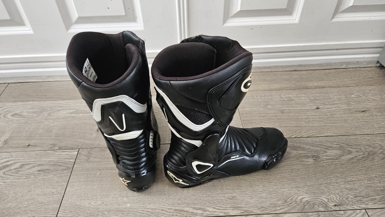 Alpinestars SMX-6 V2 motorlaarzen maat 42 – Zwart/Wit