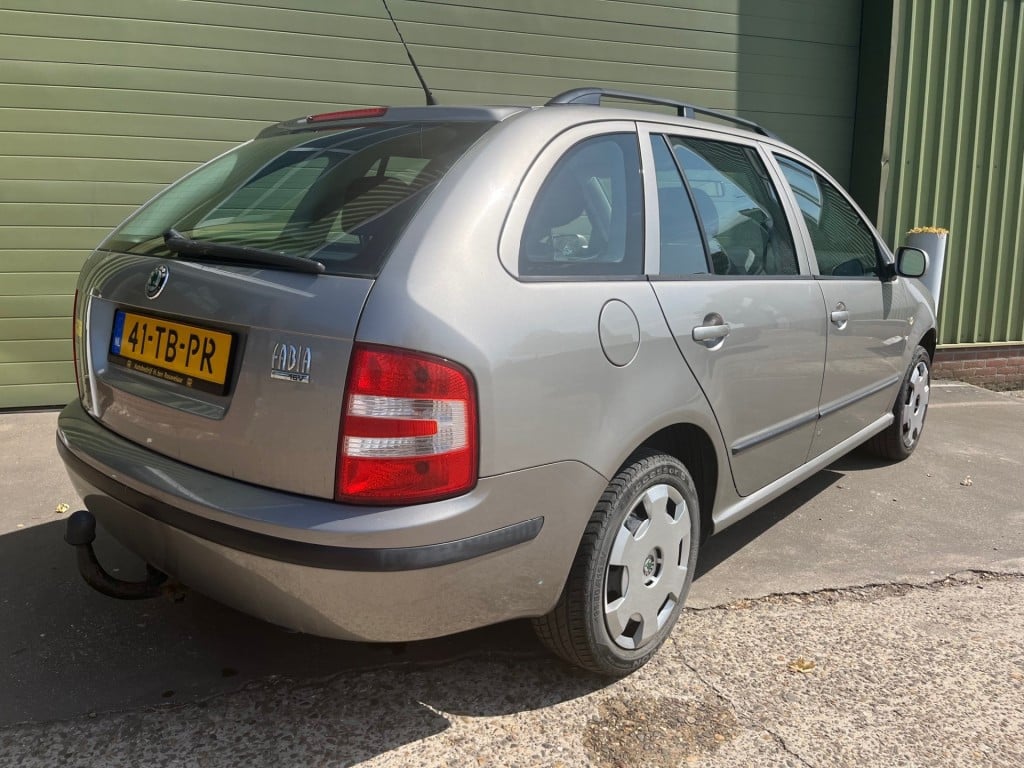 Skoda Fabia 1.4 - 16v spirit+