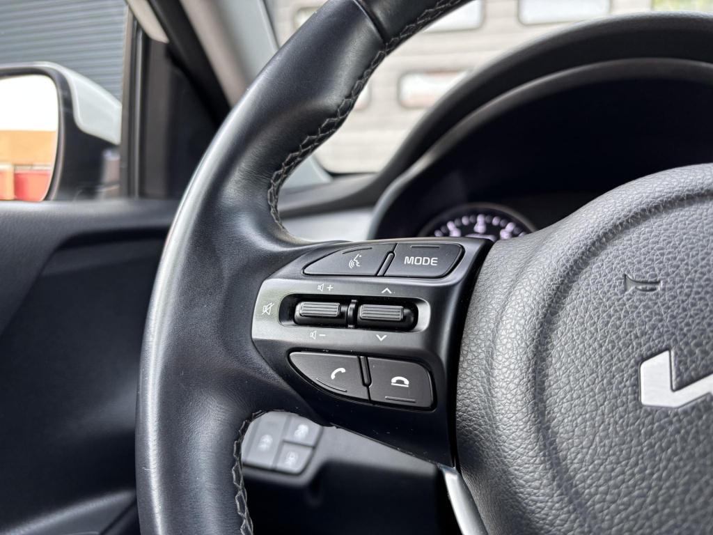 Kia Stonic 1.0 t-gdi mhev dynamicline nl-auto, automaat incl. trekhaak!