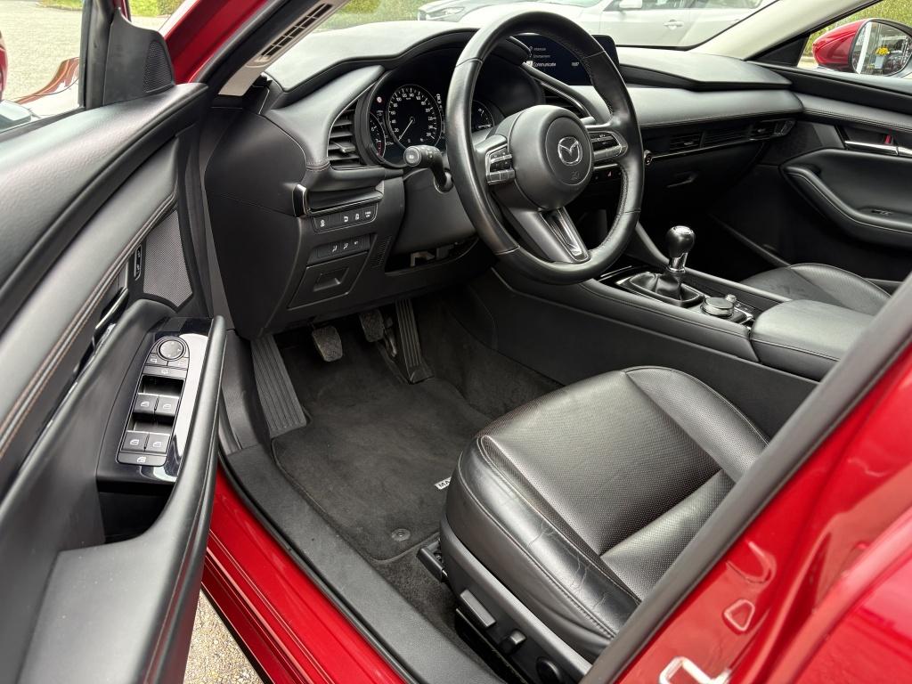 Mazda 3 sedan 2.0 e-sa-g comfort leather pack trekhaak