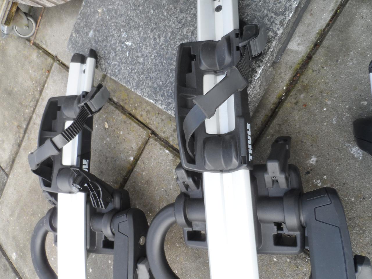 Fietsen dak dragers THULE