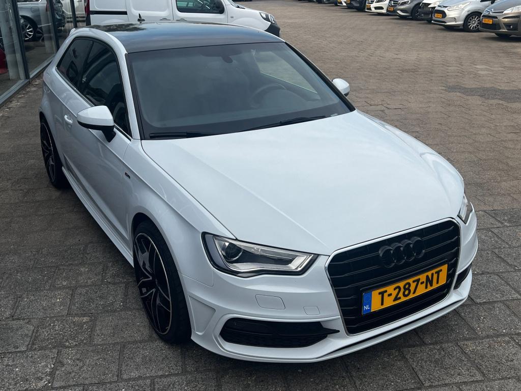 Audi A3 1.4 tfsi s-line ambition, div. extra's