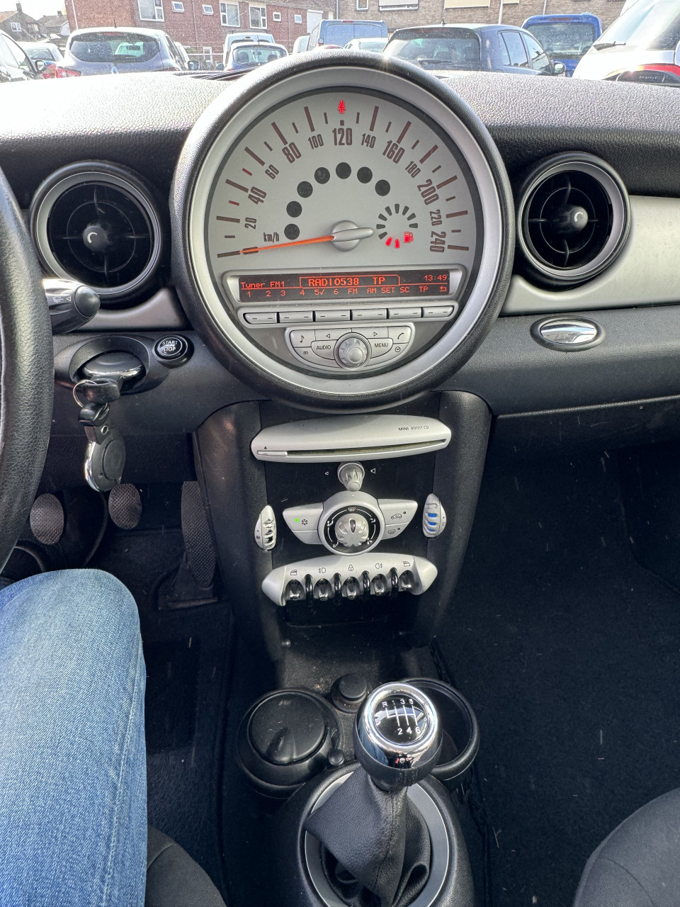 Mini 1.6i Cooper Bouwjaar 2007 AIRCO NAP ! ! !