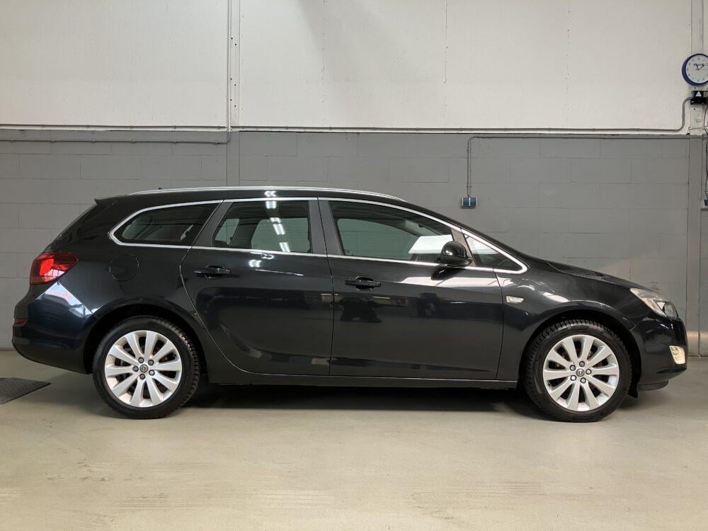 Opel Astra Sports Tourer 1.4 Turbo Sport