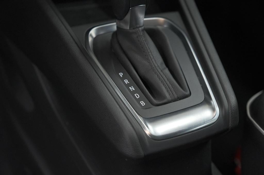 Renault Captur 1.6 e-tech full hybrid 145 techno | navigatie | camera | app
