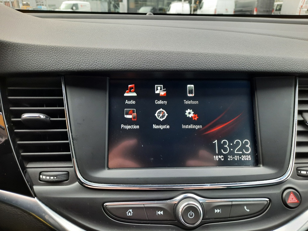 Opel Astra sports tourer 1.2 design & tech