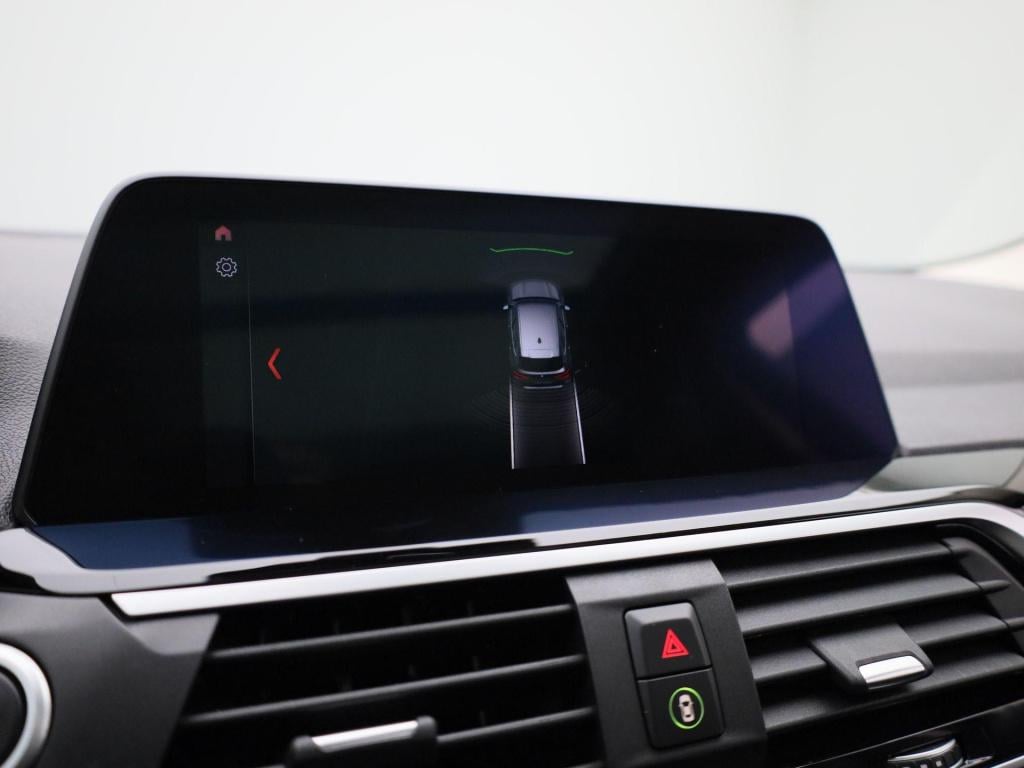 BMW X3 xdrive30e (135 kw) | automaat | panoramadak | trekhaak 2.000 kg | st