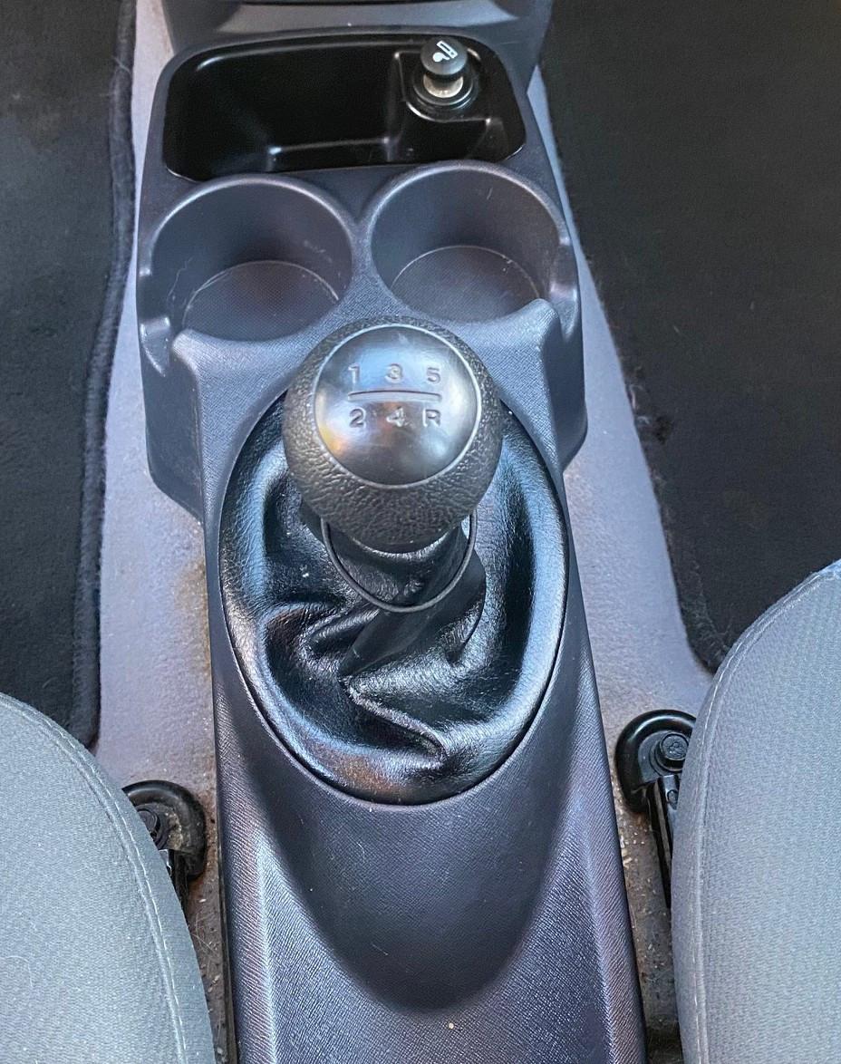 Te koop: Kia Picanto – Compact, Zuinig én Betrouwbaar!