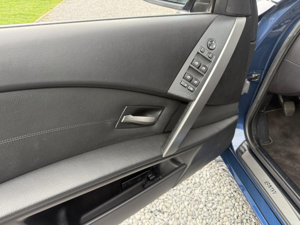 BMW 5 Serie 530i high executive sedan