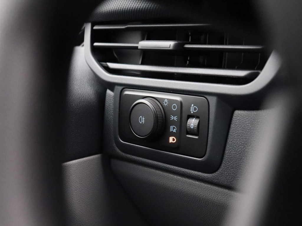 Ford Transit Custom 300 2.0 tdci l2h1 trend 136 pk | apple carplay /android