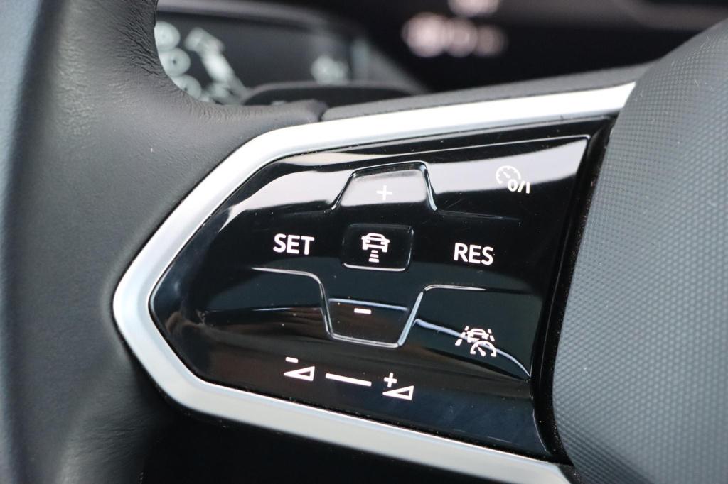 Volkswagen Touareg 3.0 tsi ehybrid 4motion elegance 381pk tiptronic