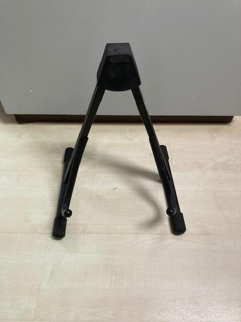 Gitaar standaard en lessenaars