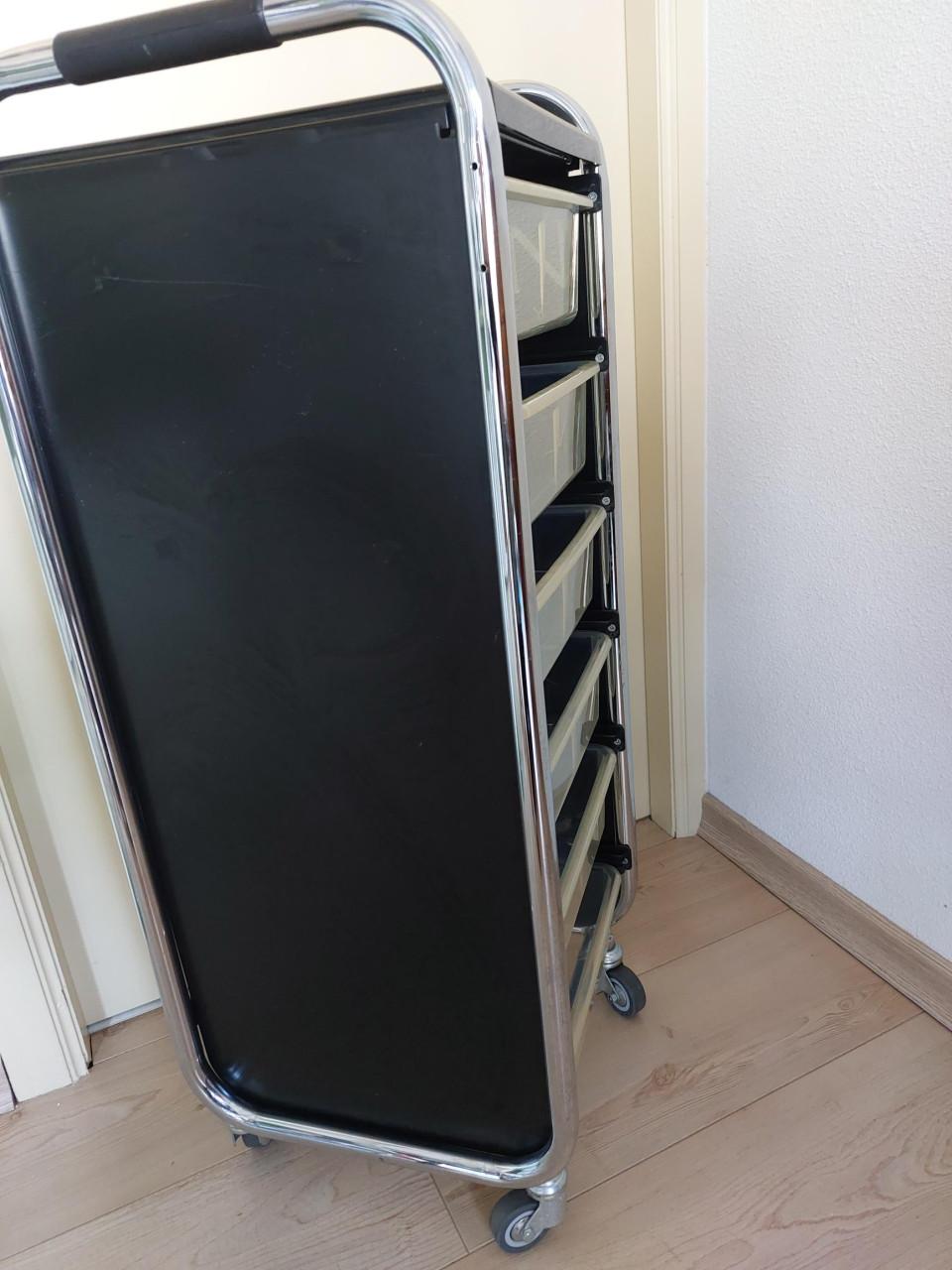 Goede werkwagen, kapperstrolley, salonkar, opbergkastje