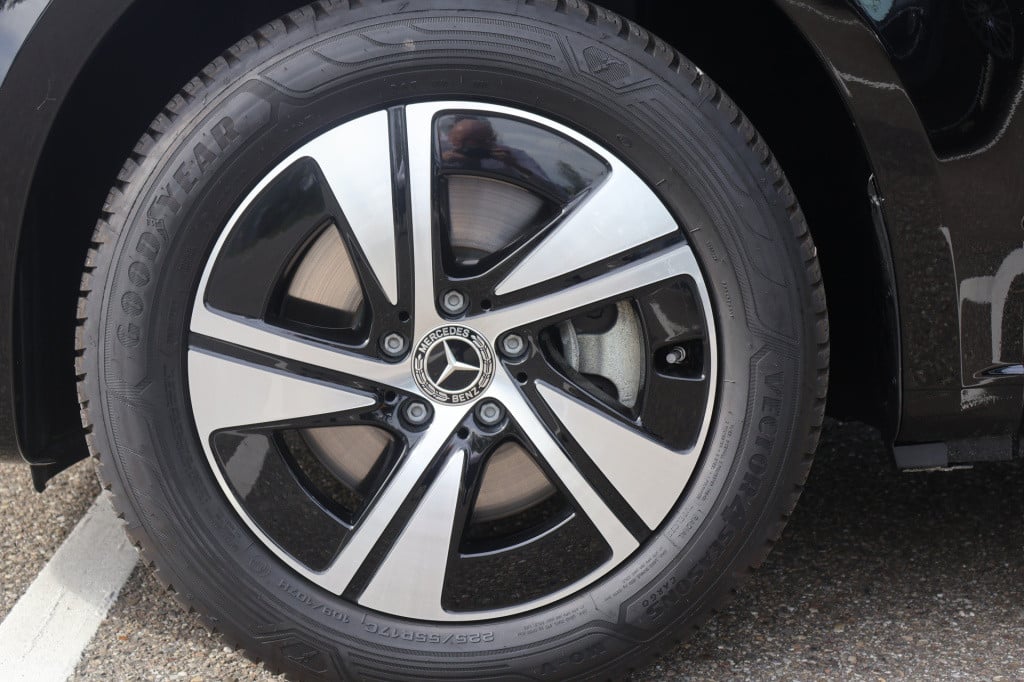 Mercedes-Benz Vito 119 cdi l2 select l mbux l multibeam led l trekhaak 2,5t