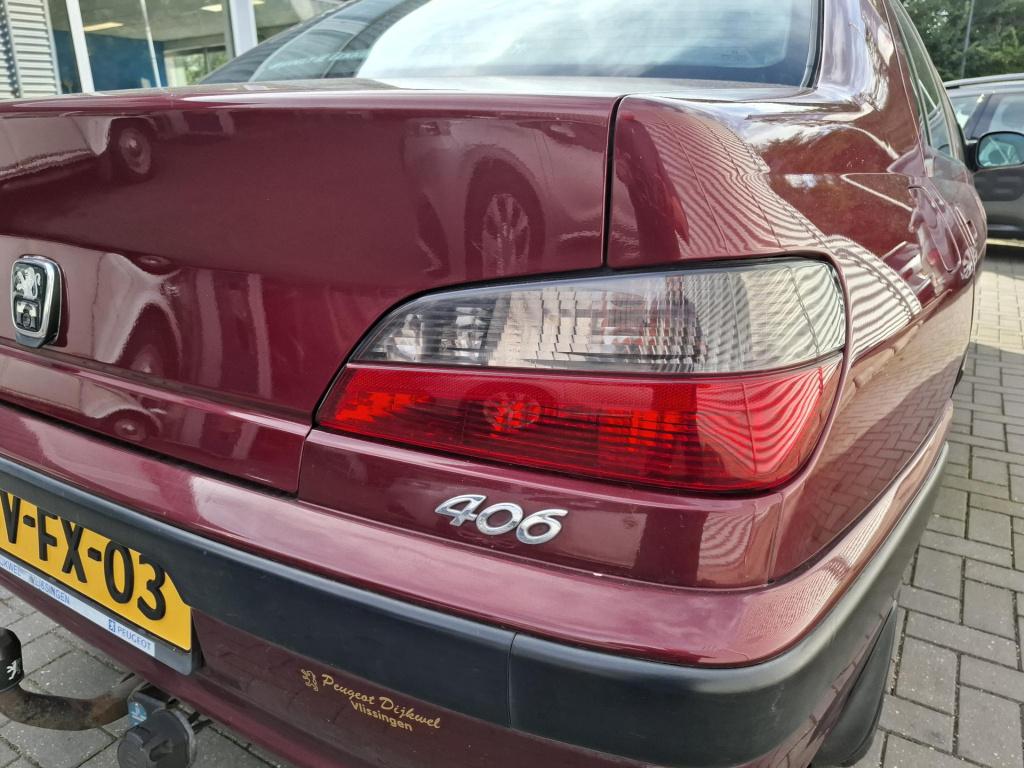 Peugeot 406 2.0i 16v st 1e eigenaar! airco/lmv/trekhaak