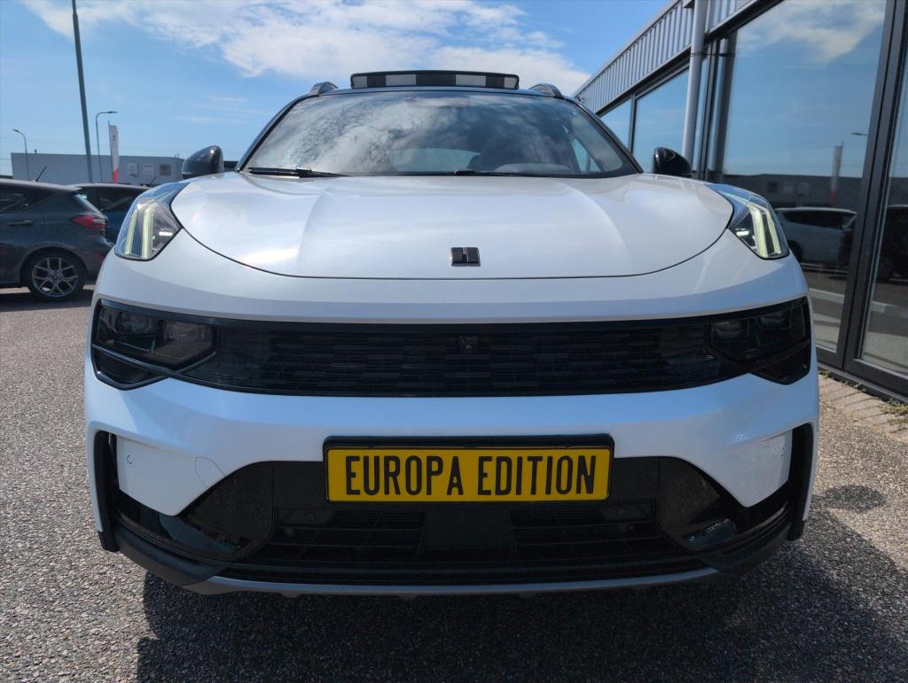 Lynk & Co 01 1.5 276pk phev more | pano | carplay | leer