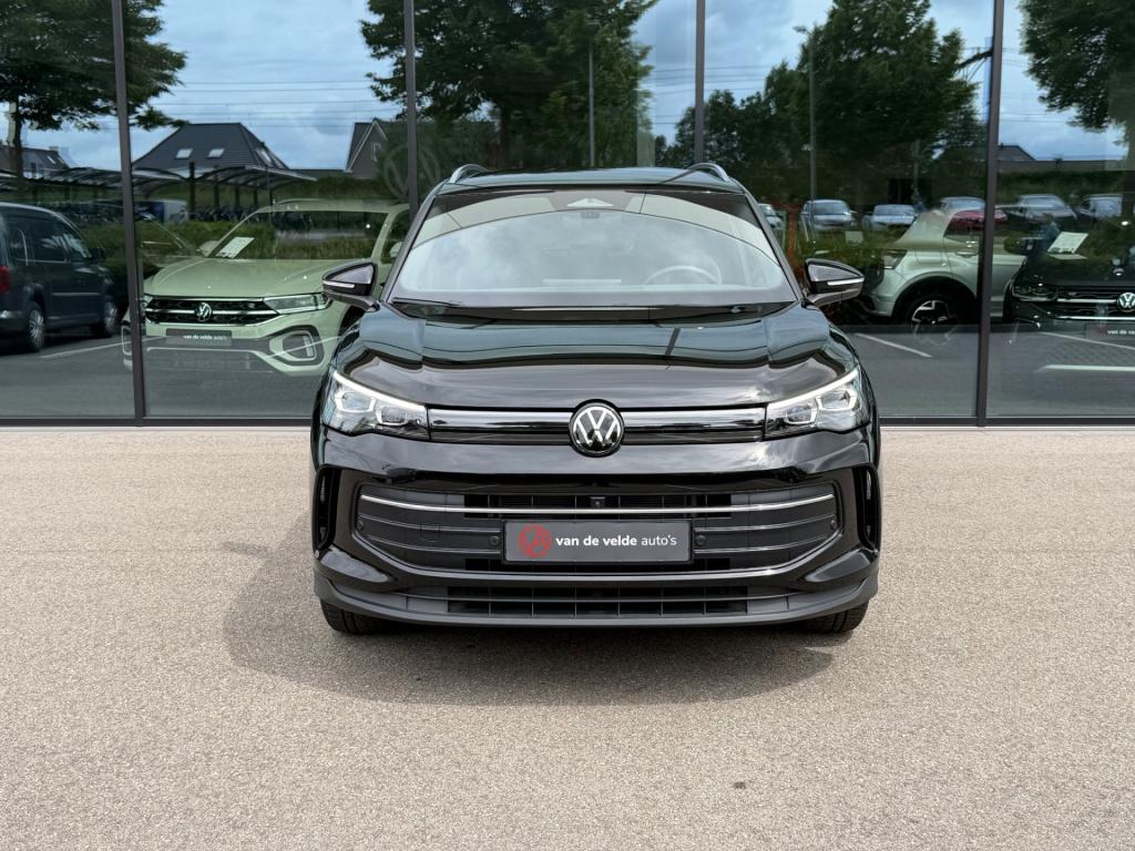 Volkswagen Tiguan 1.5 etsi 150pk dsg goal | trekhaak | 360 camera | iq ligh