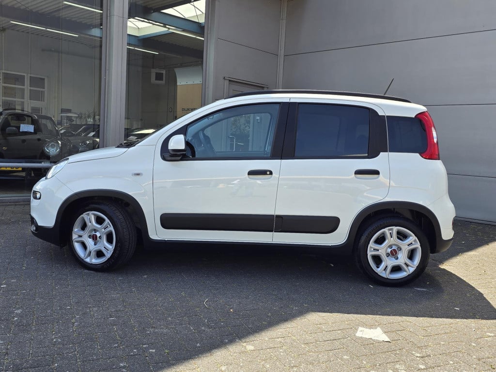 Fiat Panda 1.0 hybrid city life slechts 2895 km!!