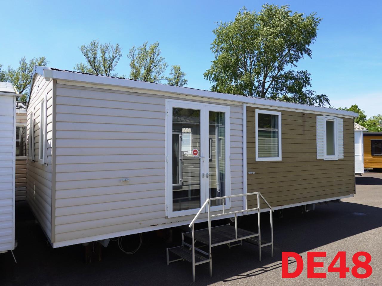 Diverse stacaravans, chalets met middenkamer dubbel glas tot 6 personen