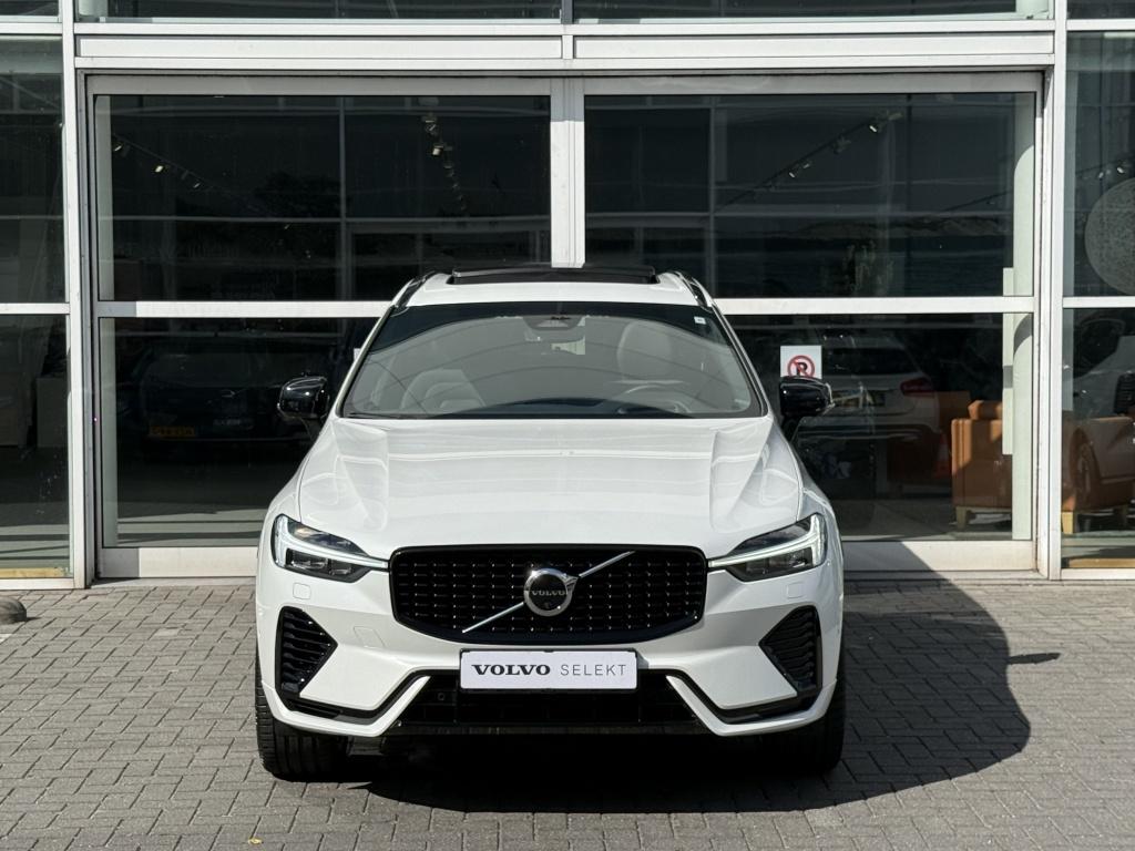 Volvo XC60 t8 455pk recharge r-design| panodak| adap.cruise| 360camera| hea