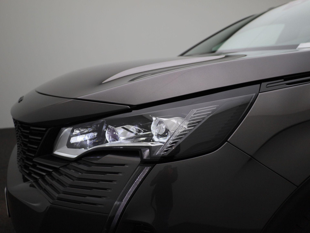 Peugeot 3008 1.6 hybrid 225 blue lease gt | panoramadak | leder | trekhaak 