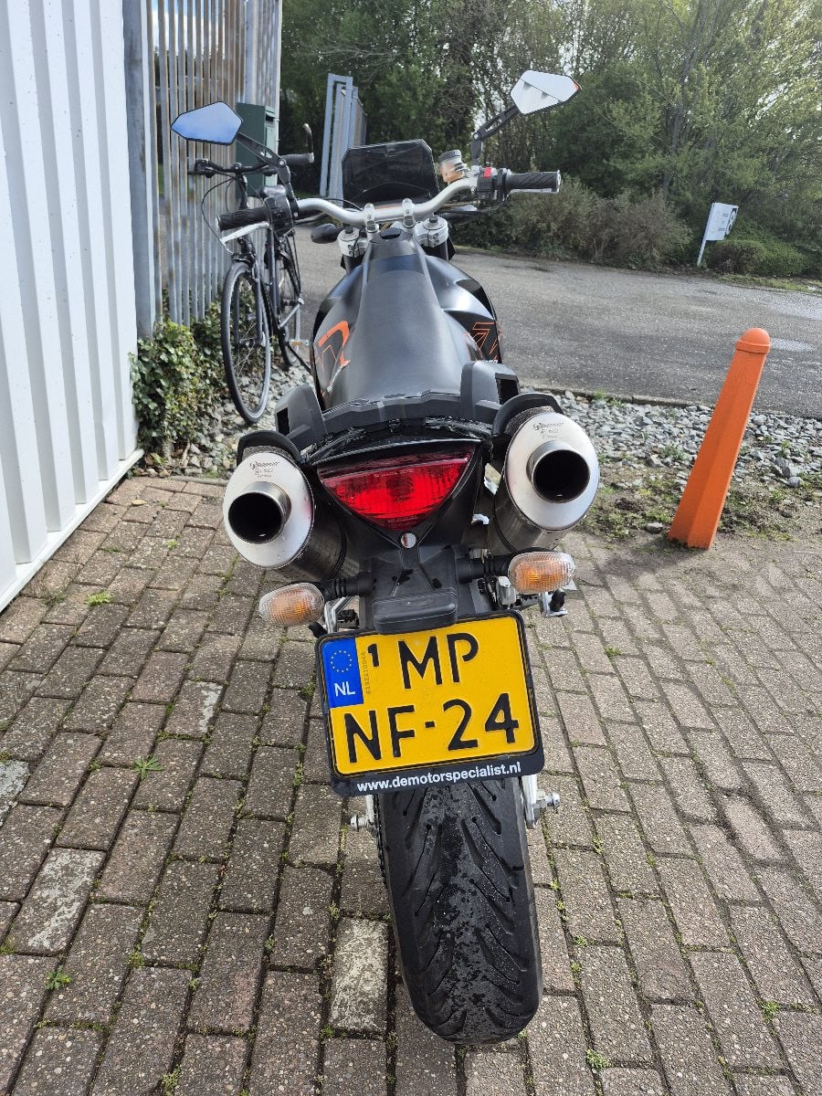 KTM950 Supermoto uit 2006