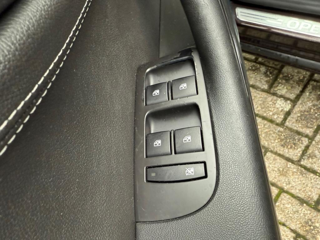 Opel Zafira tourer 1.4 cosmo 7p.