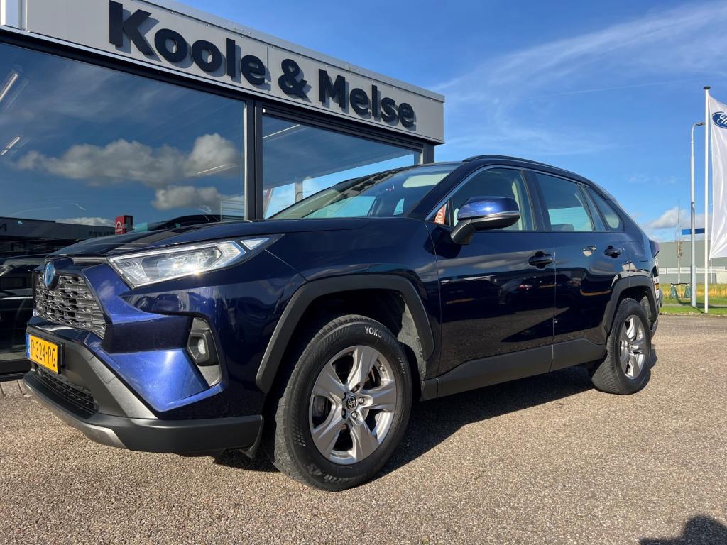 Toyota Rav4 2.5 hybrid 218pk cvt active | carplay | camera | trekhaak