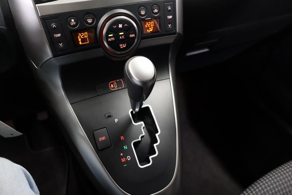 Toyota Corolla Verso 1.8 vvt-i business