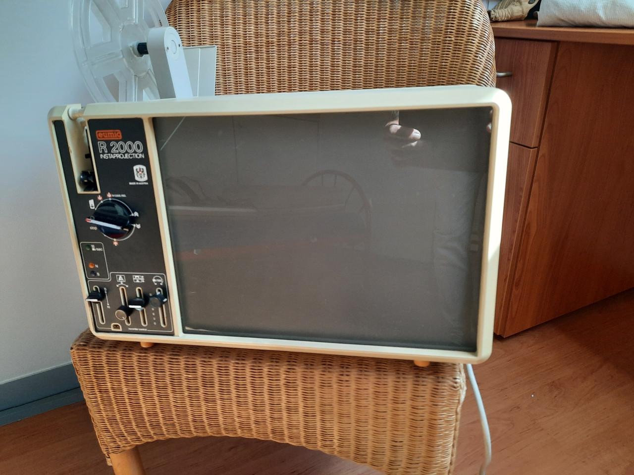 Eumig R2000 instaprojection
