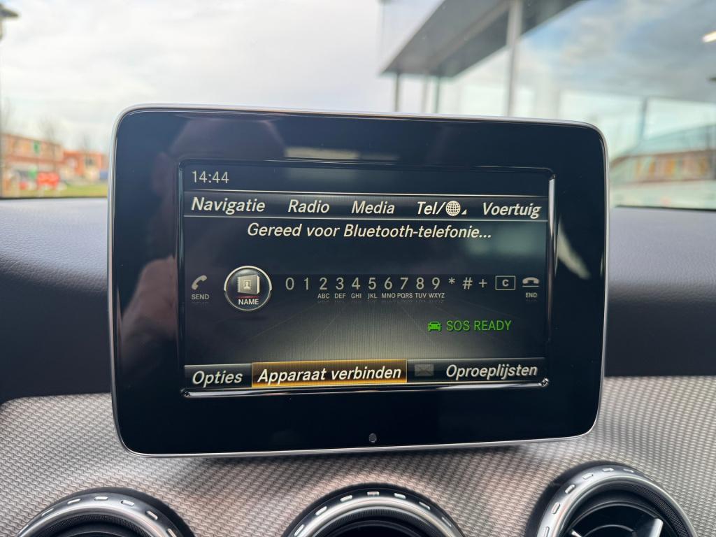 Mercedes-Benz Gla-klasse 180 ambition style automaat , afneembare trekhaak 