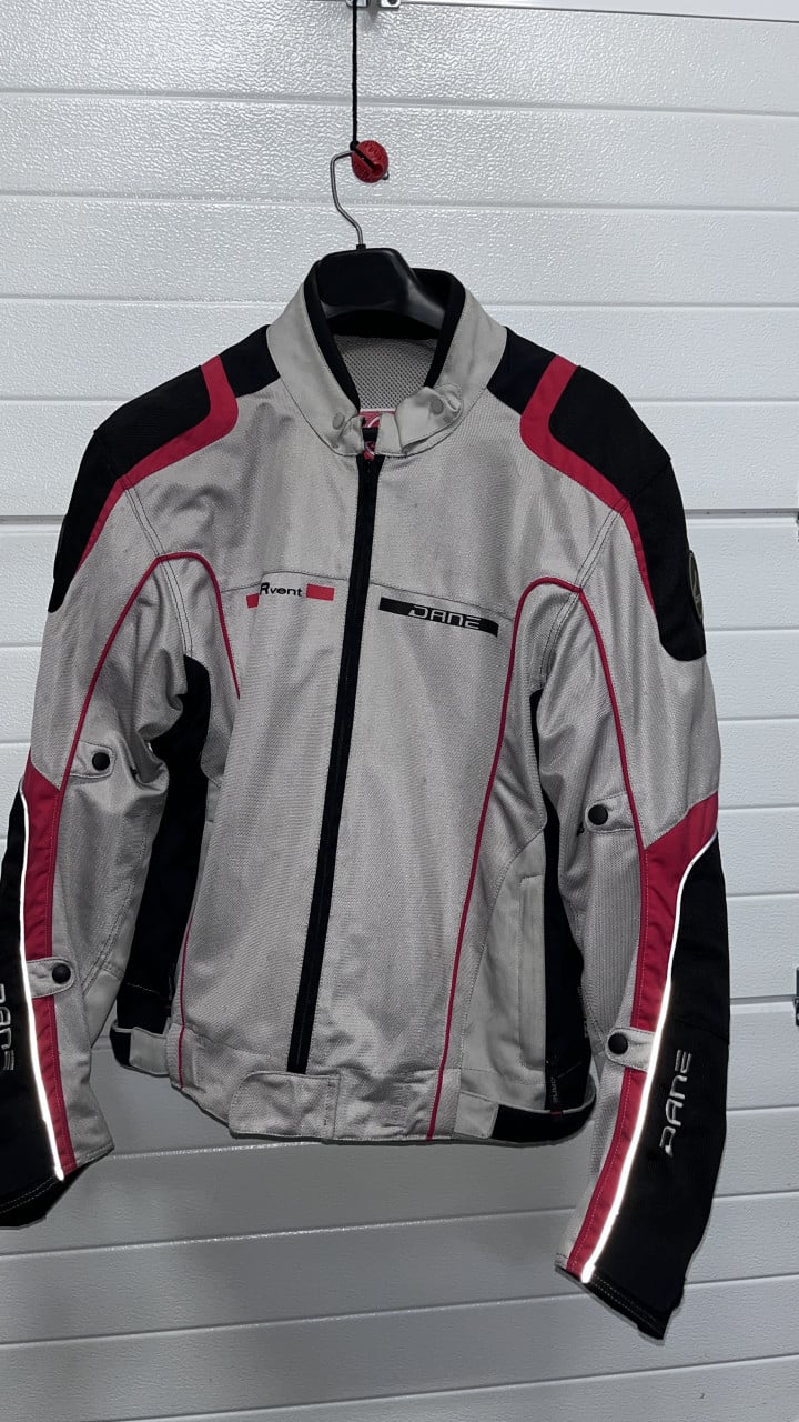 Dane doorwaai motorjas maat 54