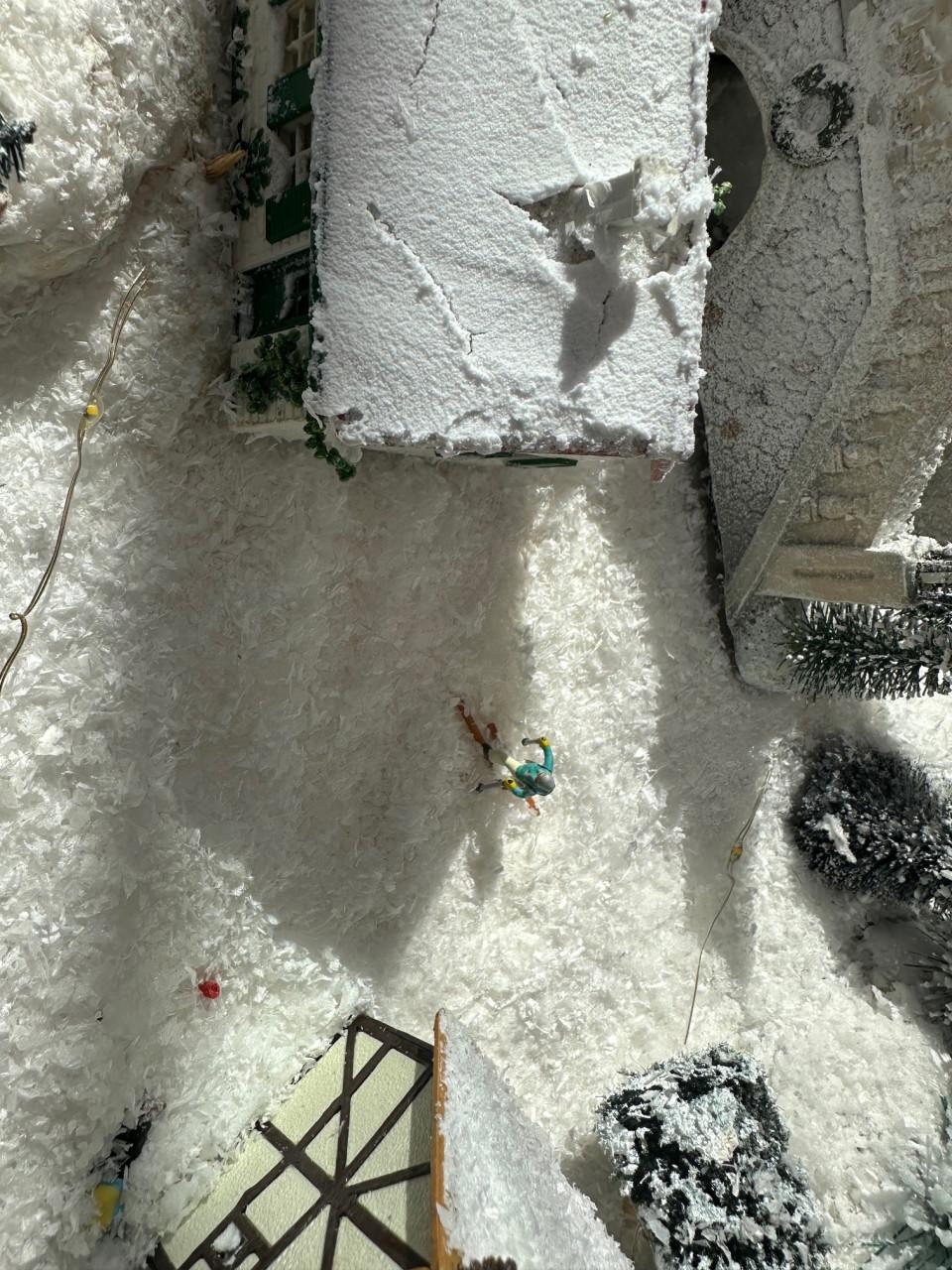 Treinbaan kerstdorp te koop.