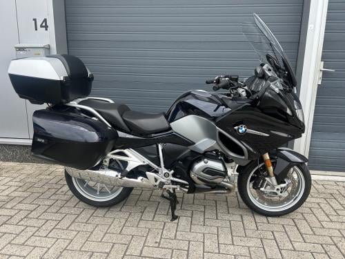 BMW R1200RT uit 2017 met slechts 22dkm, full option, 1e eigenaar €11750,-