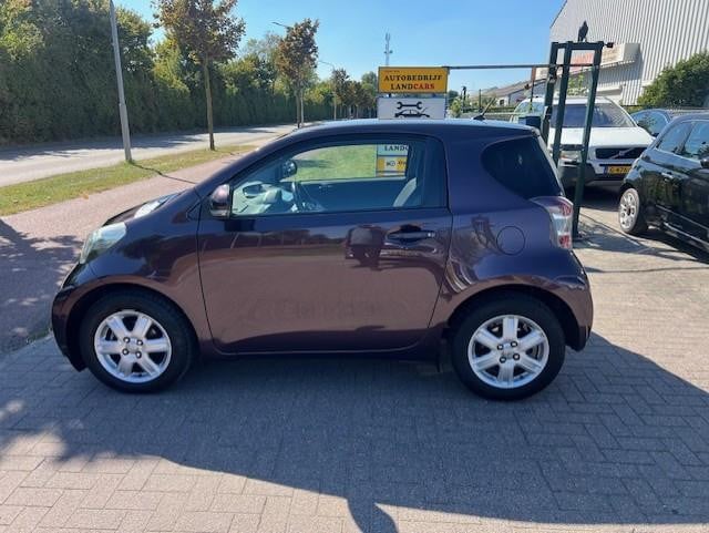 Toyota Iq 4 zitplaatsen 1.0 vvti comfort
